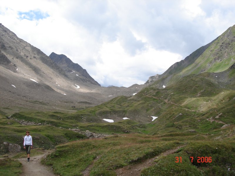 mountainbiketourgriespass200624.jpg